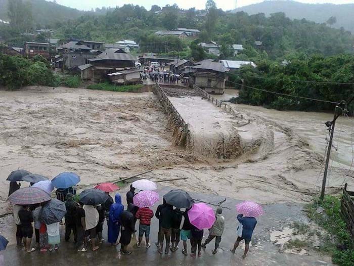 Hinh anh Chau A khon kho vi lu lut hoanh hanh-Hinh-5